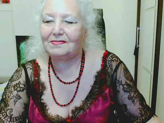 GrannyWants webcam