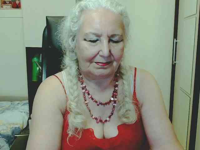 GrannyWants webcam