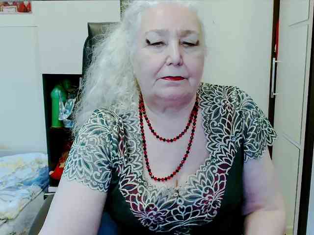 GrannyWants webcam
