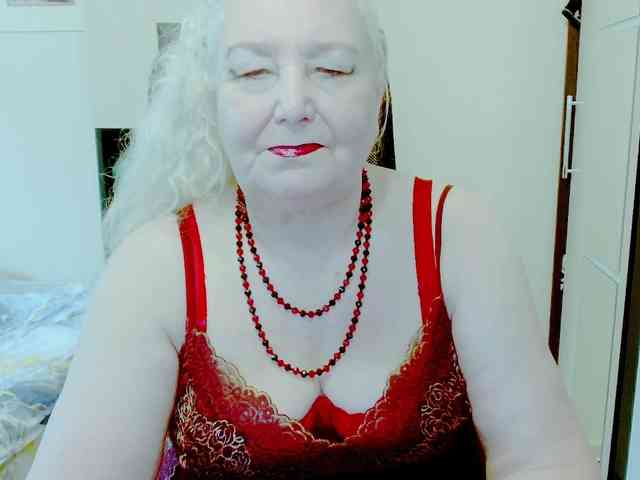 GrannyWants webcam