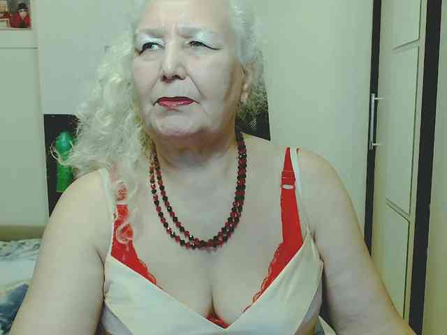 GrannyWants webcam