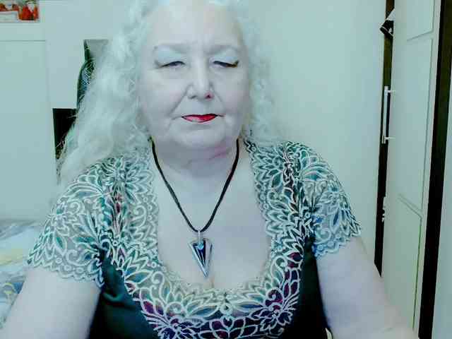 GrannyWants webcam