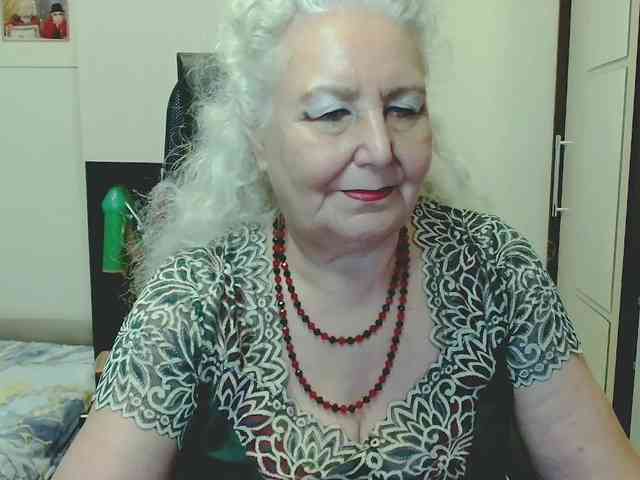 GrannyWants webcam