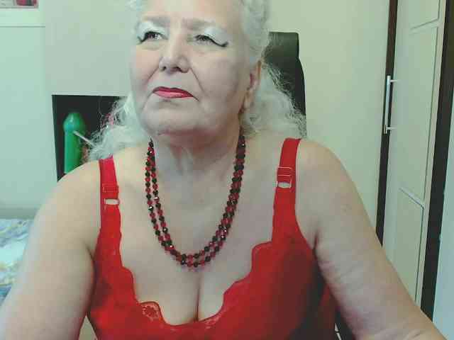 GrannyWants webcam