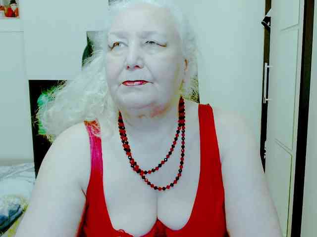 GrannyWants webcam