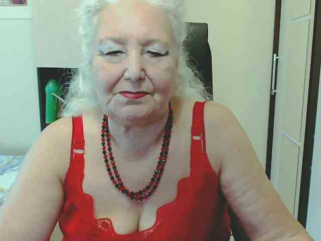GrannyWants webcam