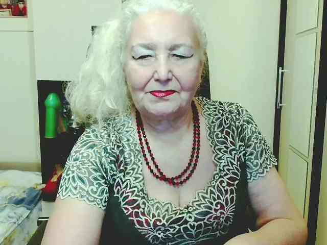 GrannyWants webcam