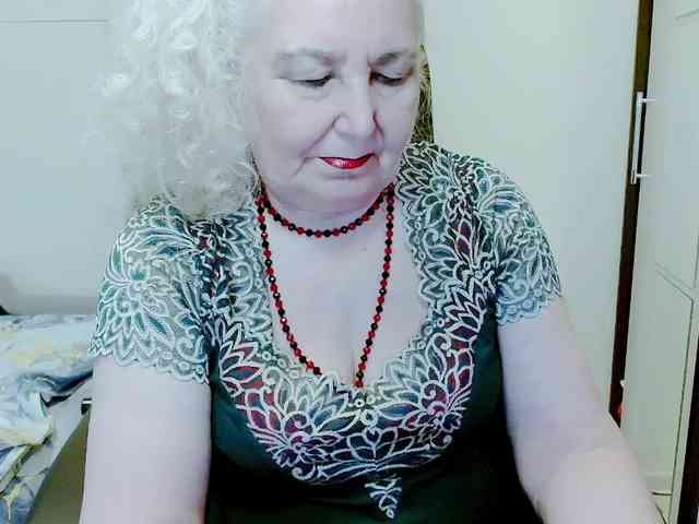 GrannyWants webcam