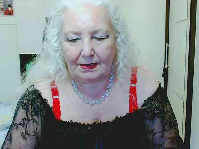 Model: GrannyWants