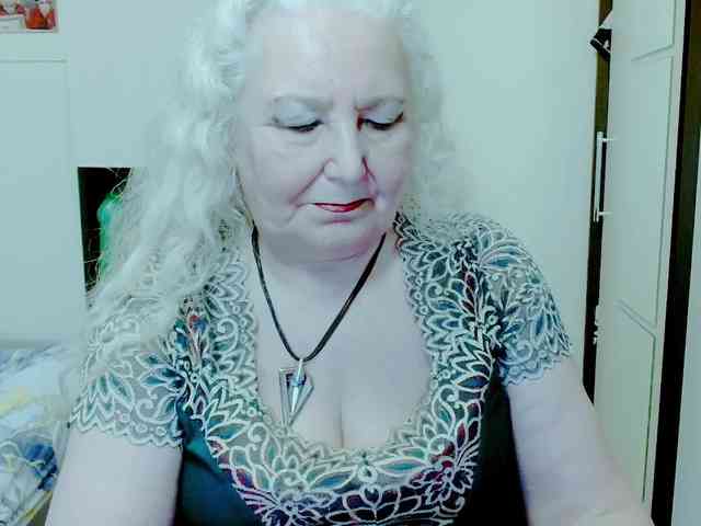 GrannyWants webcam
