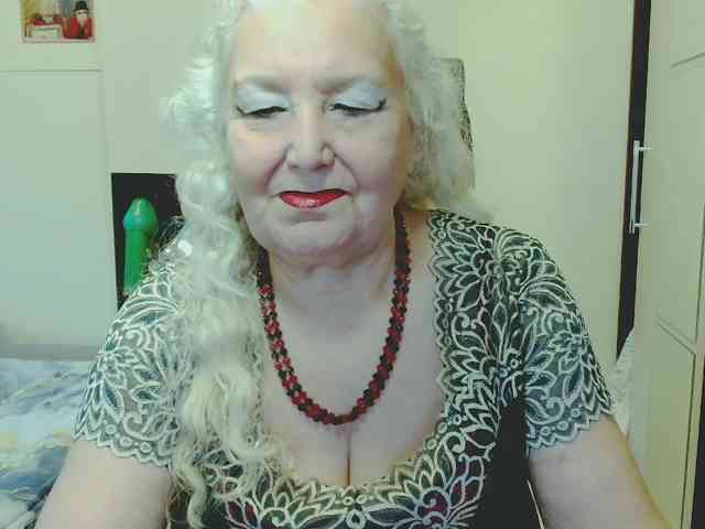 GrannyWants webcam