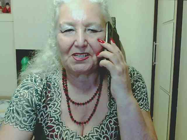 GrannyWants webcam