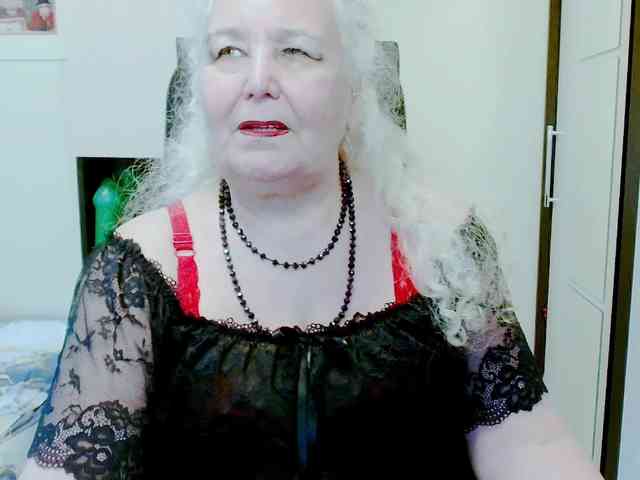 Model: GrannyWants