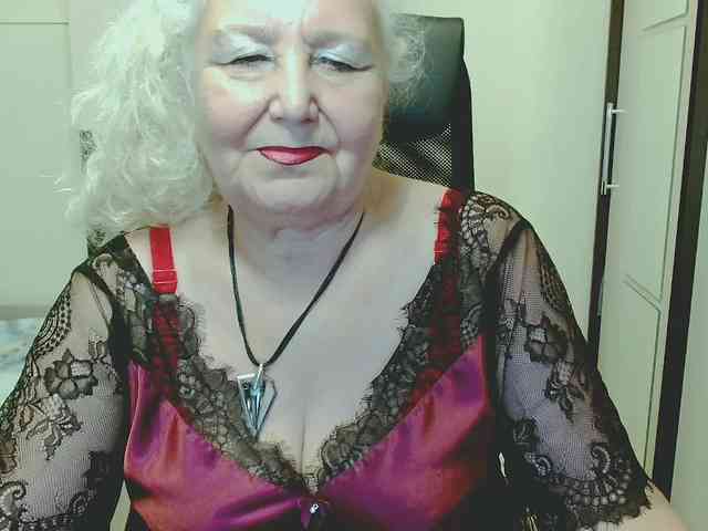 GrannyWants webcam