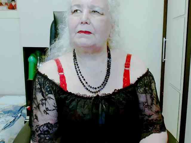 GrannyWants webcam