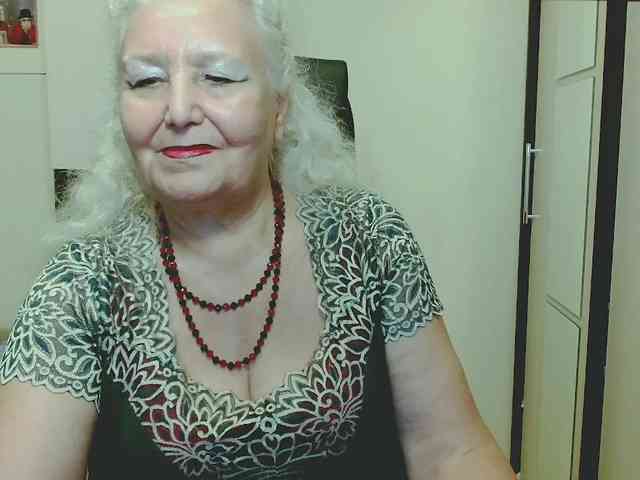 GrannyWants webcam
