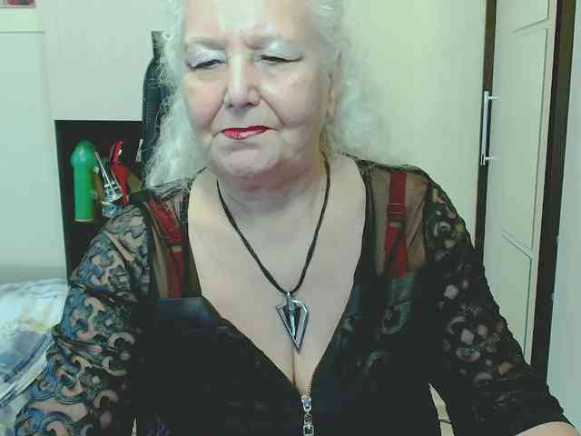 GrannyWants webcam