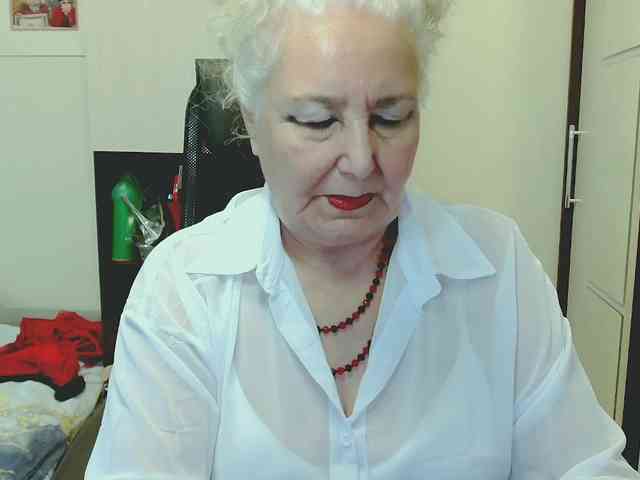 grannywants Live Webcam on BongaCams