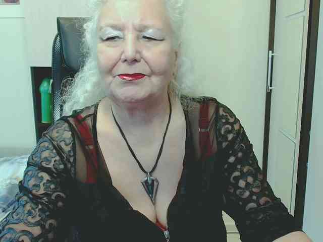 GrannyWants webcam