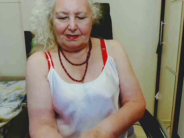 GrannyWants webcam