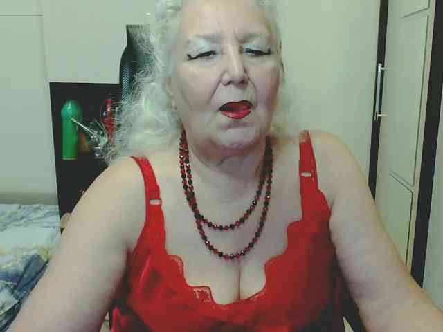 Model: GrannyWants