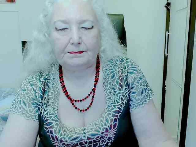 GrannyWants webcam