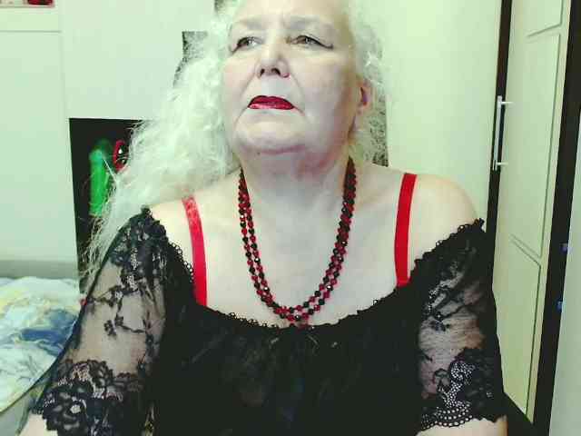 Model: GrannyWants