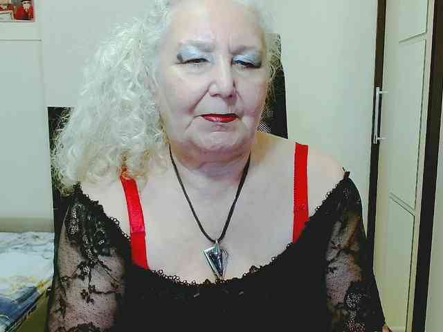 GrannyWants webcam