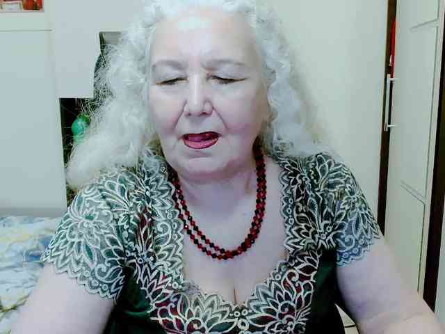 GrannyWants webcam