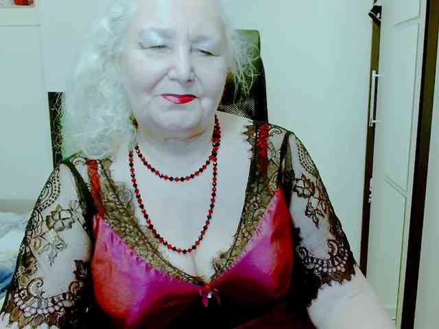 GrannyWants webcam