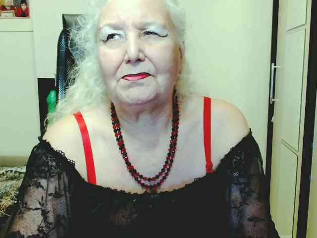 GrannyWants webcam