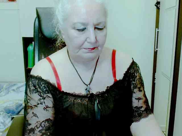 GrannyWants webcam