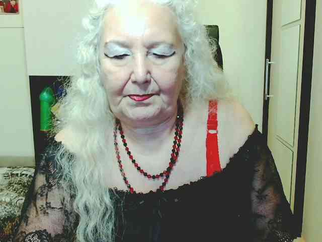 Model: GrannyWants