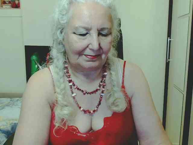 GrannyWants webcam