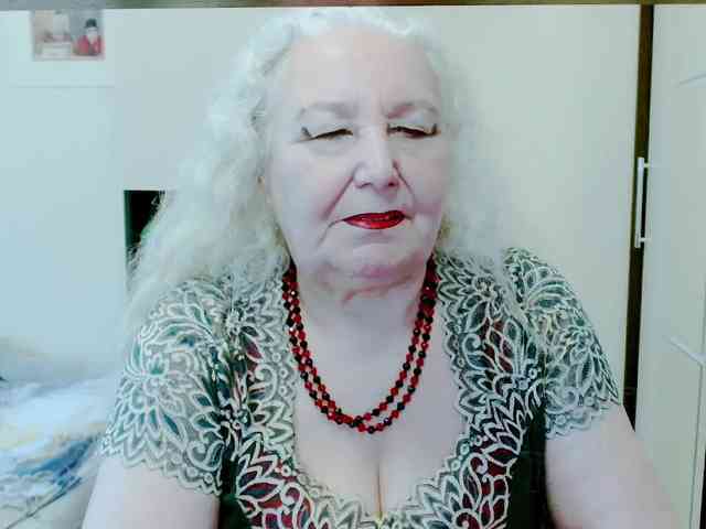 GrannyWants webcam