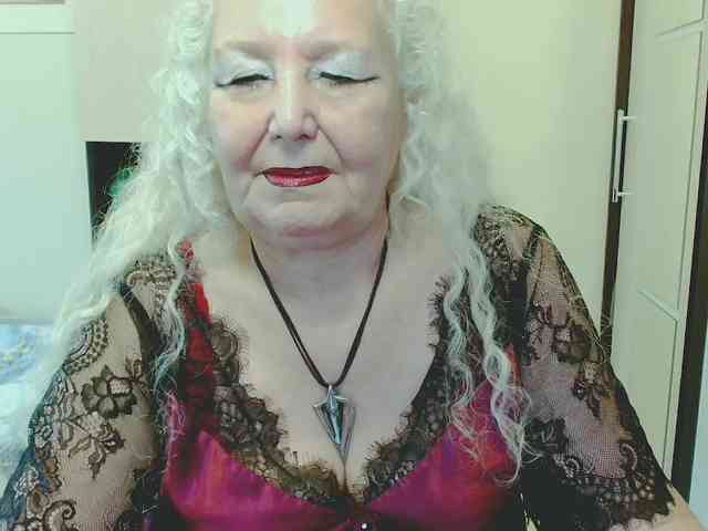 GrannyWants webcam