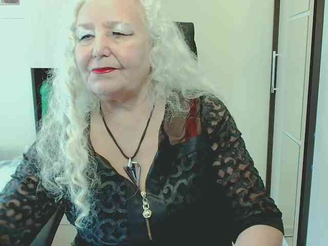 GrannyWants webcam