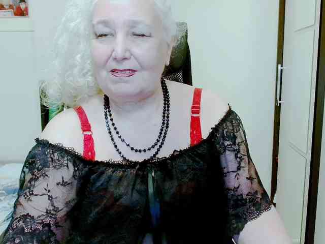 GrannyWants webcam