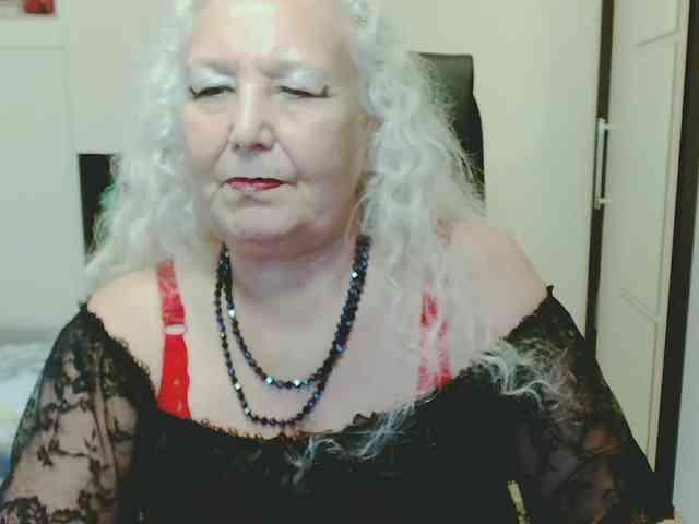 Model: GrannyWants
