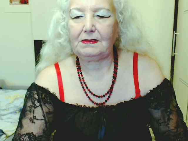 Model: GrannyWants