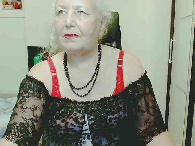 Model: GrannyWants