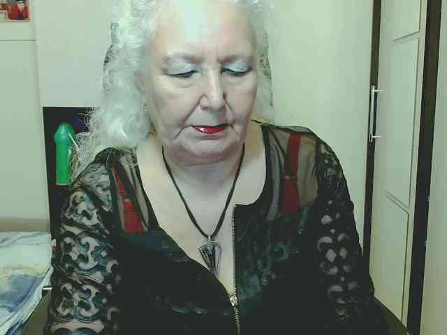 GrannyWants webcam
