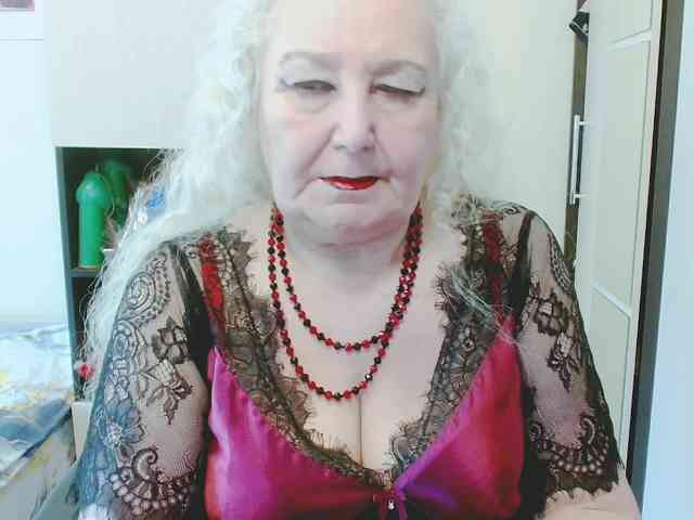 GrannyWants webcam