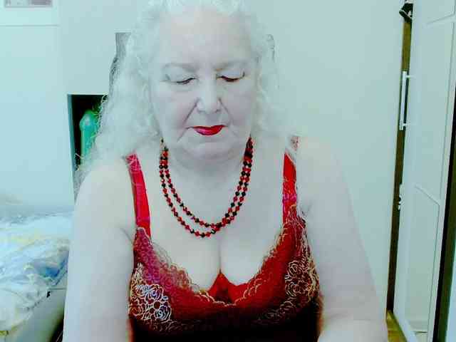 GrannyWants webcam