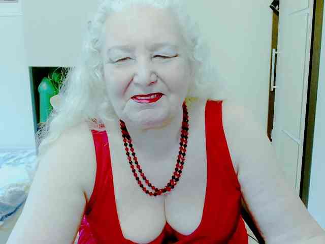 GrannyWants webcam