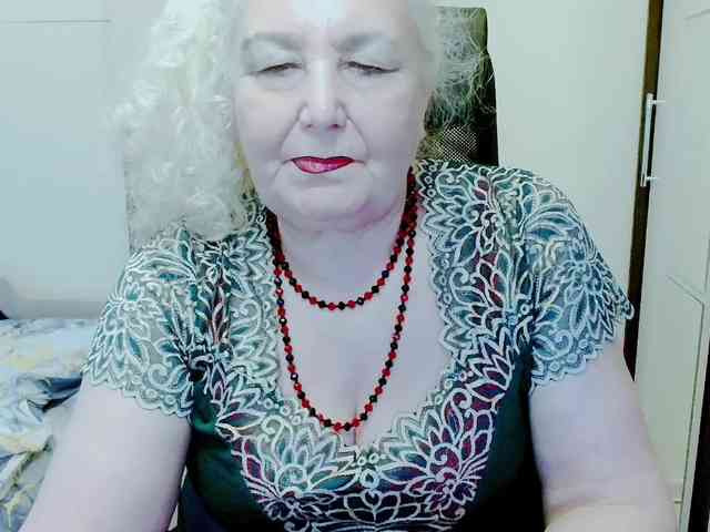 GrannyWants webcam