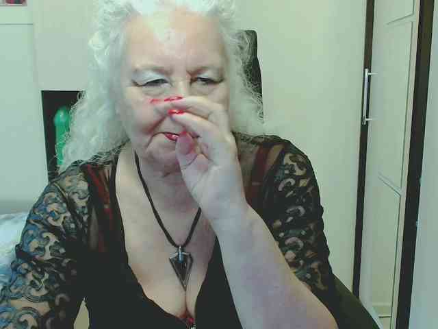 GrannyWants webcam