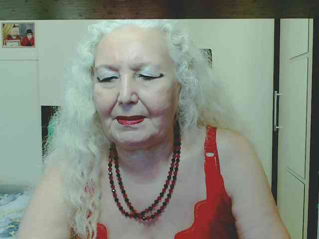 Model: GrannyWants