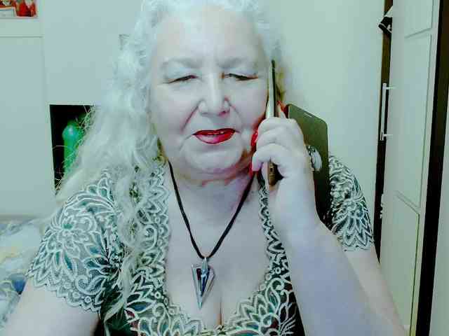 GrannyWants webcam