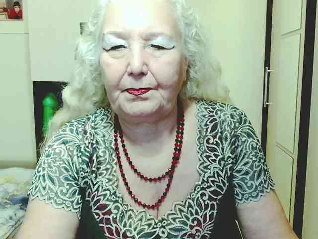 Model: GrannyWants